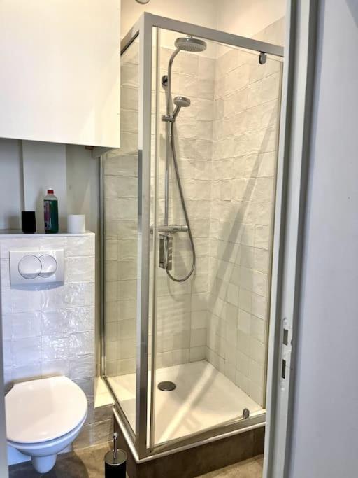 Le Sanlecque, Wifi Tv 2personnes Appartement *