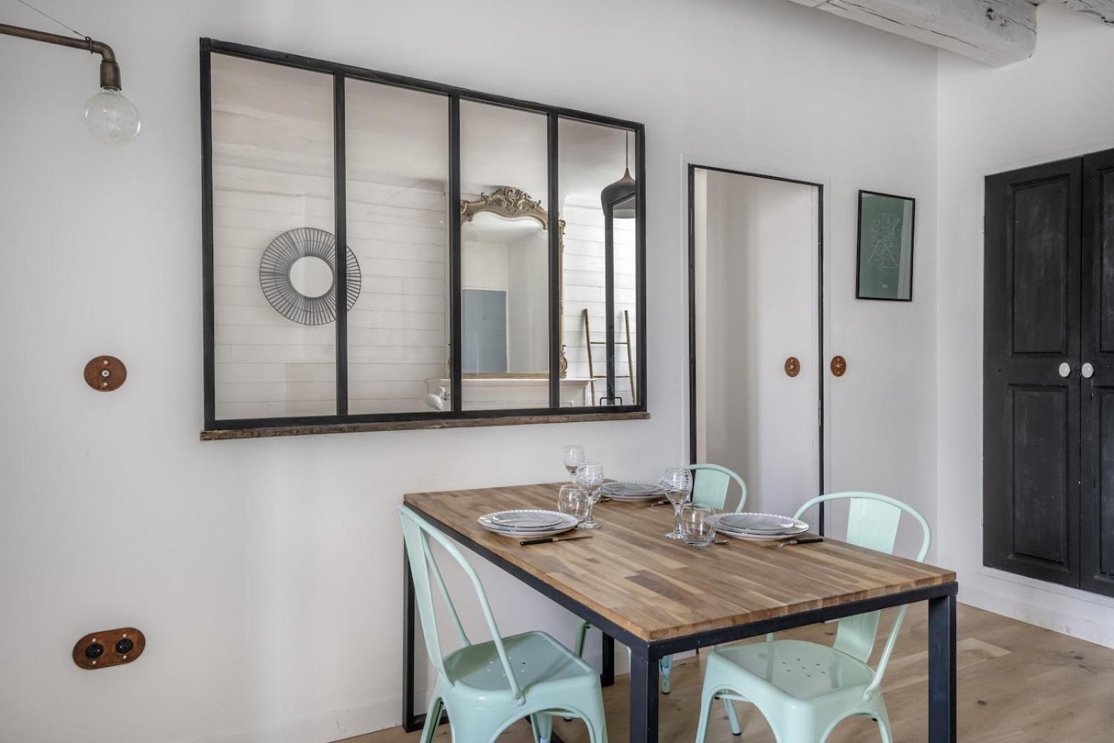 Bourse - Ambiance Boheme Chic A Nantes