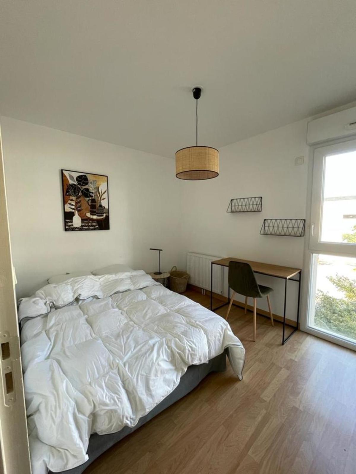 Charming T3 With Balcony And Garden *