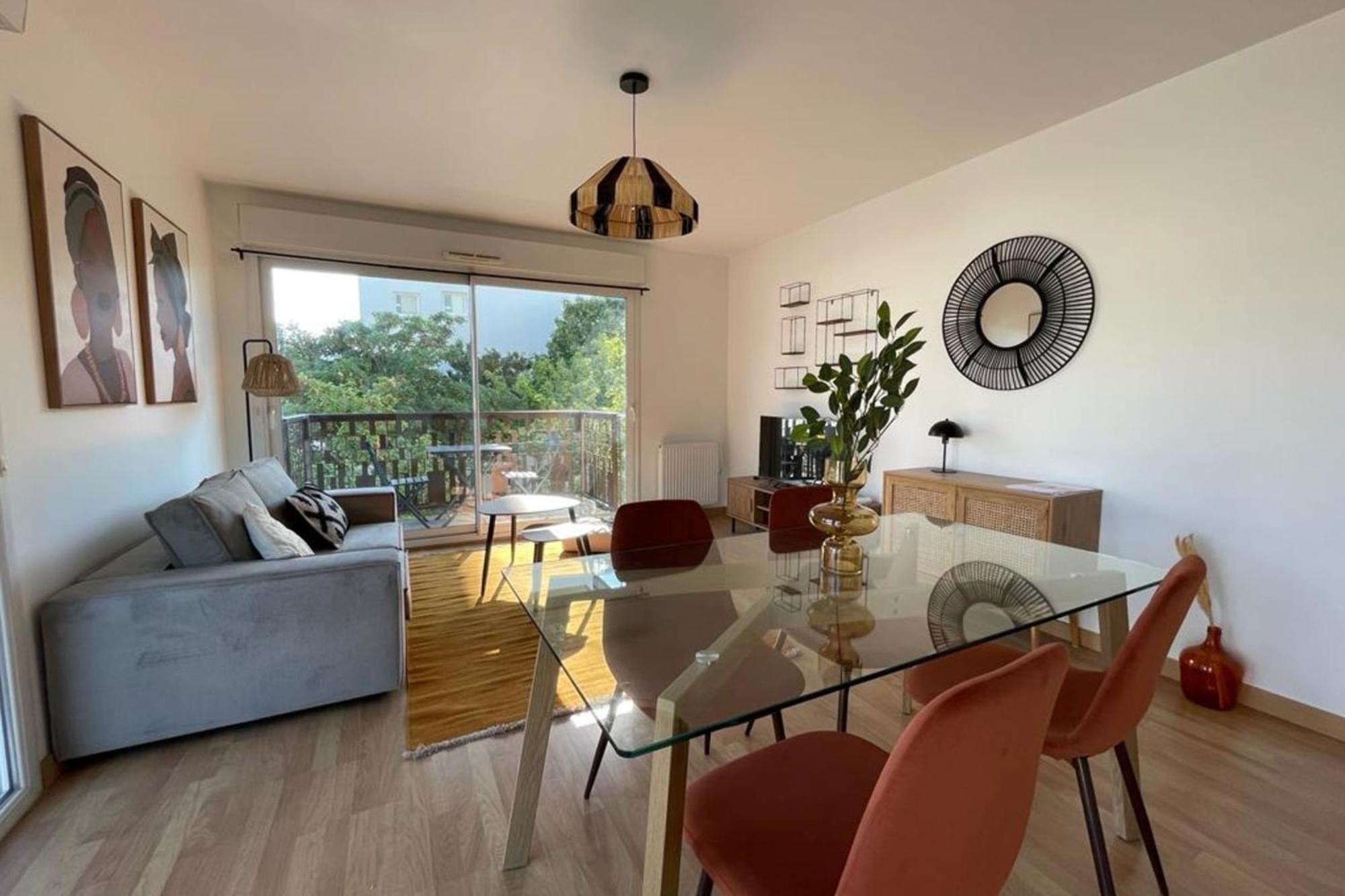 Charming T3 With Balcony And Garden * Nantes
