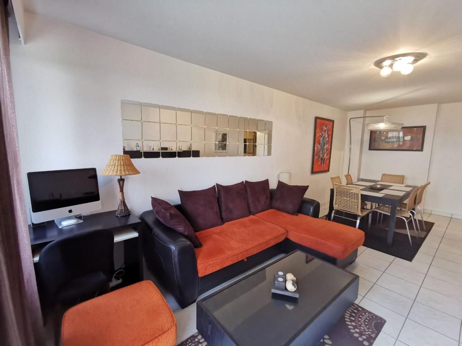 Appartement Le Voyage De Jade - Les Maisons De Madeleine Nantes