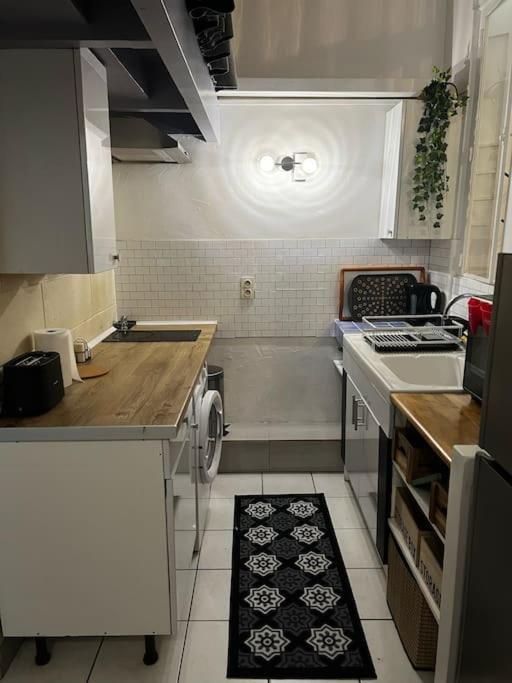 Le St Pierre Face Au Chateau In Appartement Nantes