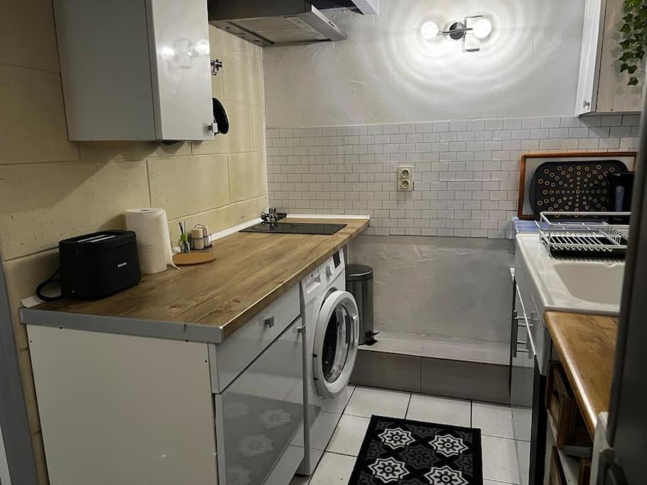 Le St Pierre Face Au Chateau In Appartement