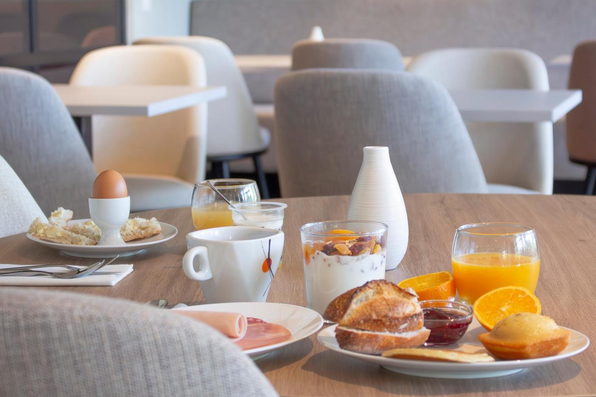 Brit La Beaujoire - L'amandine Hotel Nantes