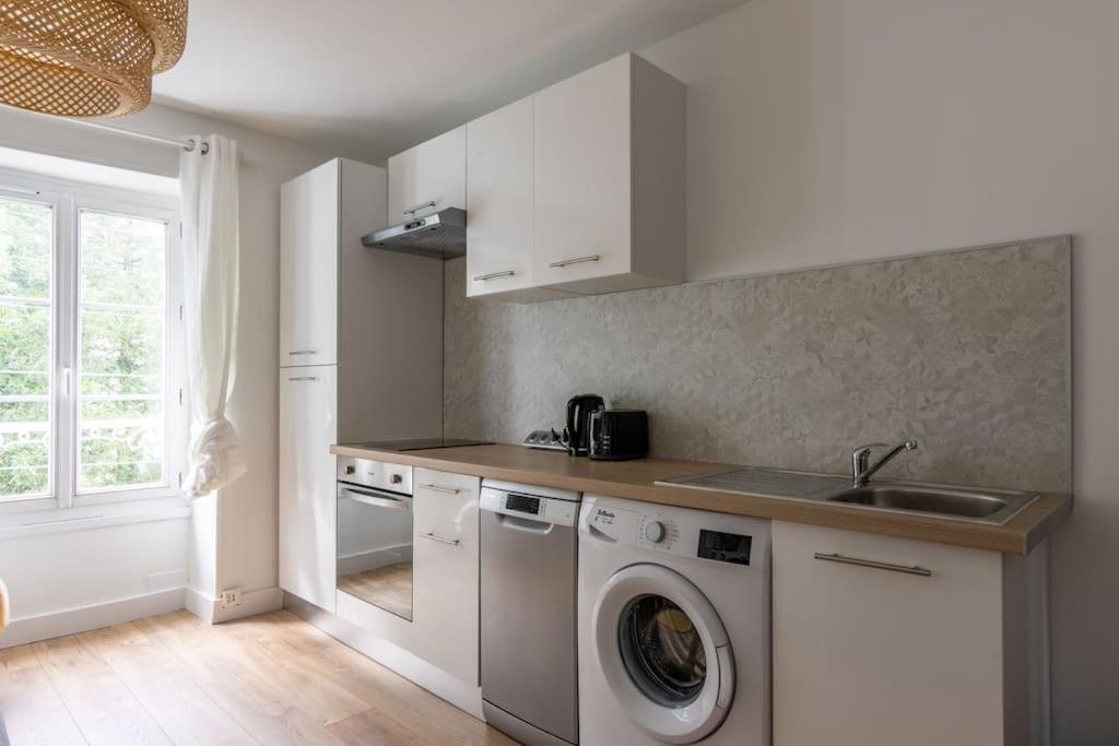 La Butte Sainte Anne Apartment *