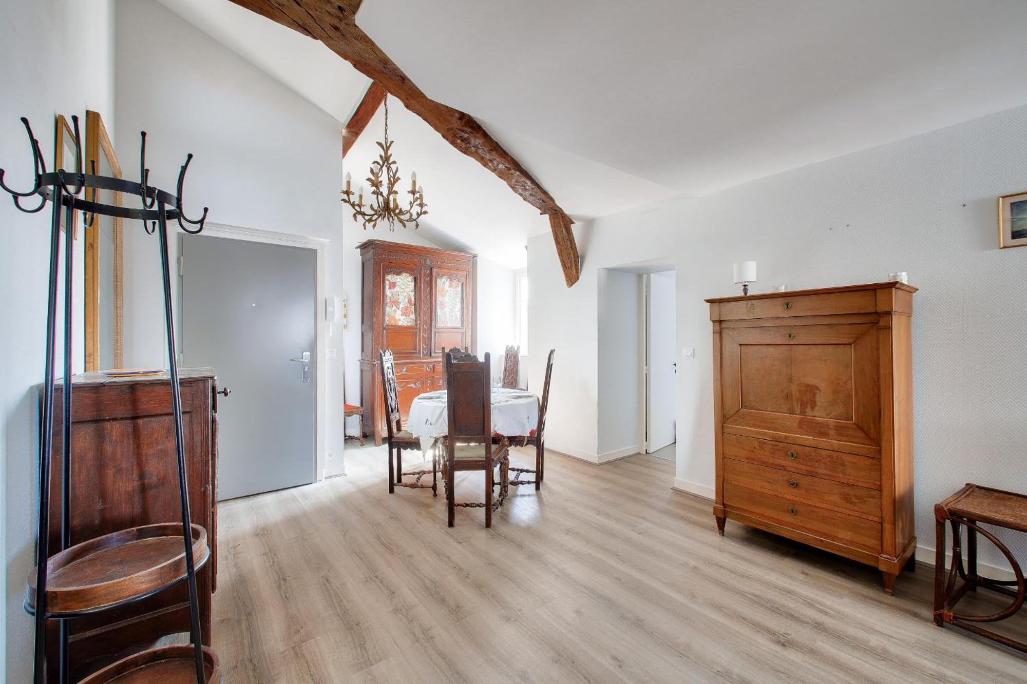 Appartement Mediatheque, Grand T2 Sous Les Toits Nantes