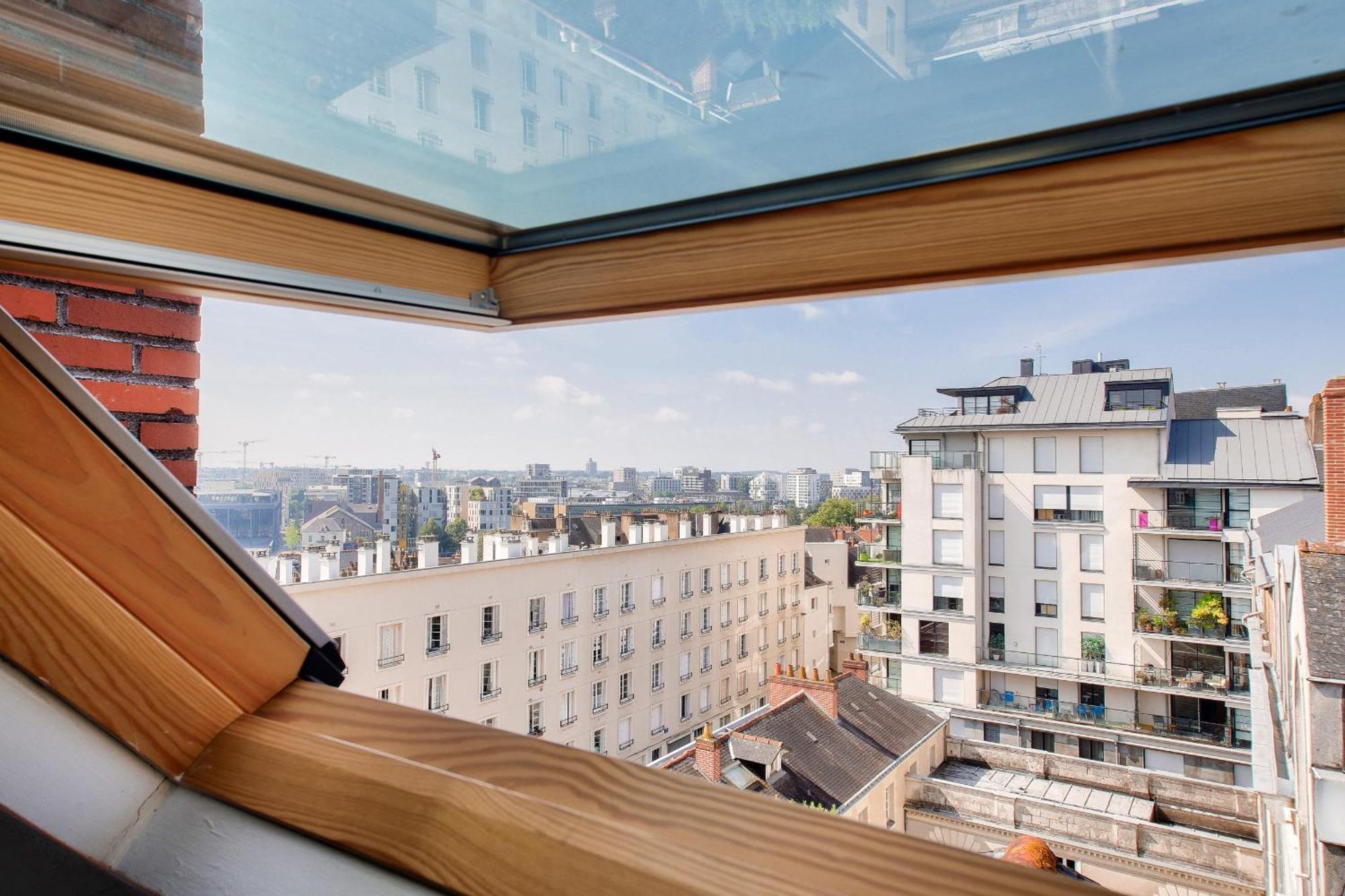 Appartement Mediatheque, Grand T2 Sous Les Toits *