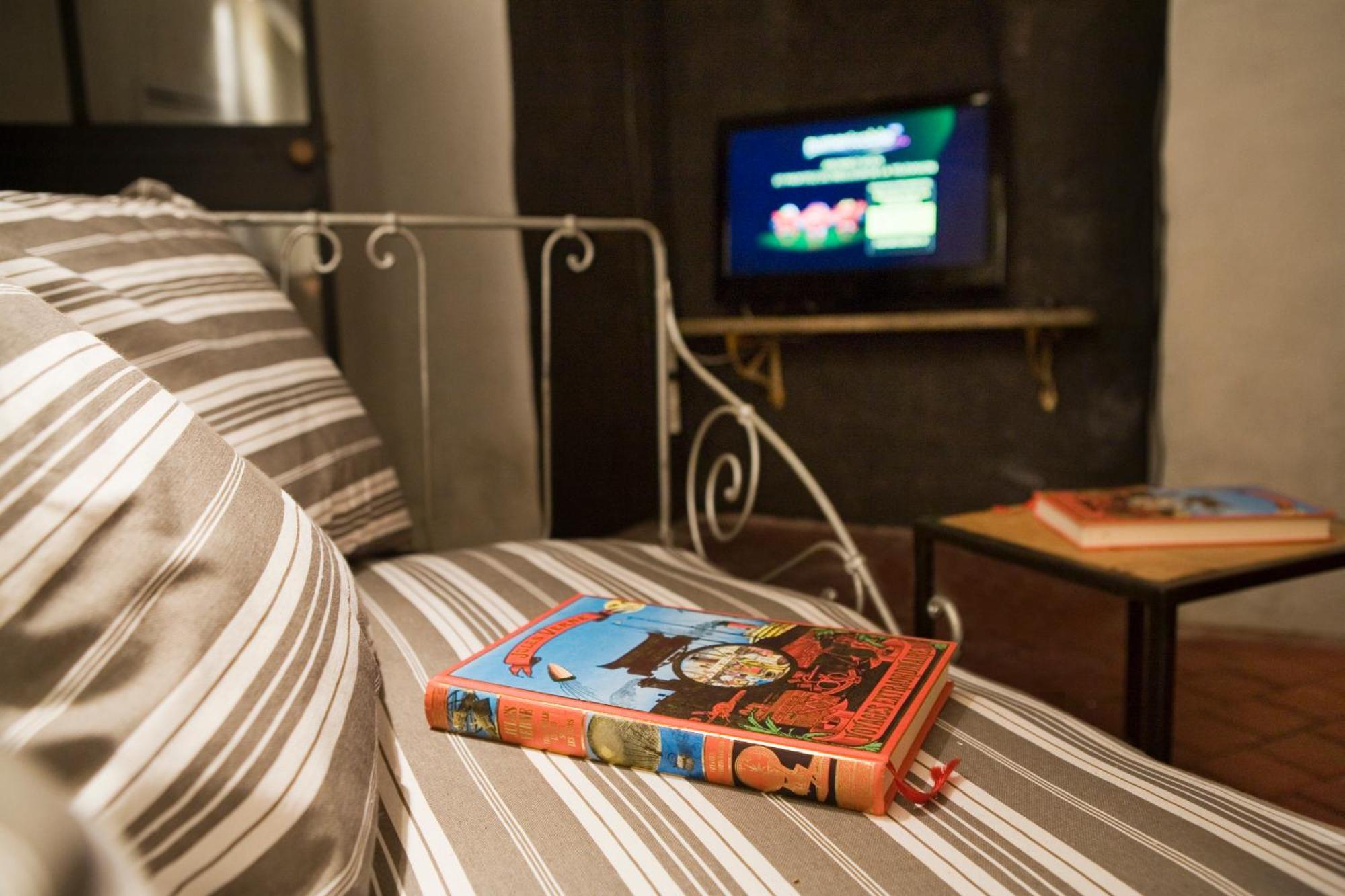 Surprenantes- Jules Verne Apartment