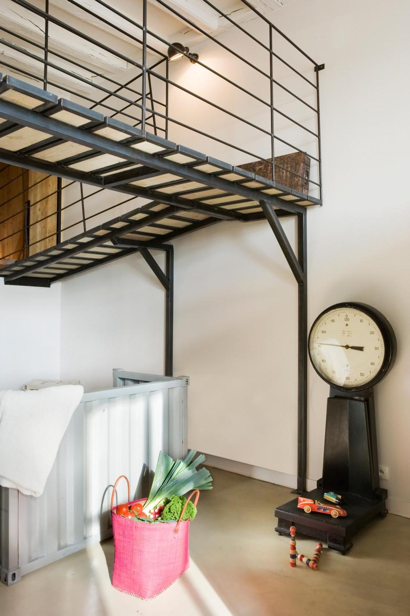 Apartment Surprenantes- Jules Verne