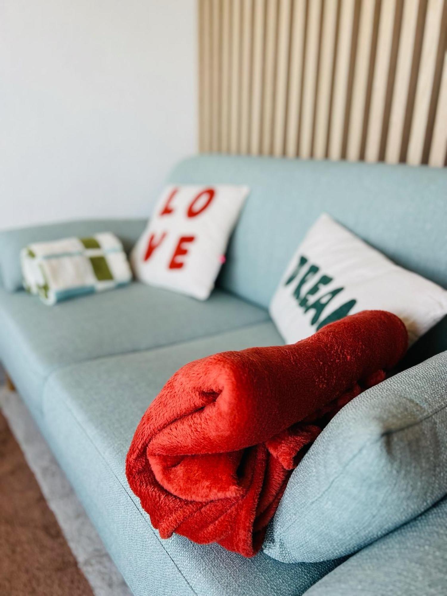 Appartement Toits Nantais - Cosy Avec Vue - Parking Gratuit *