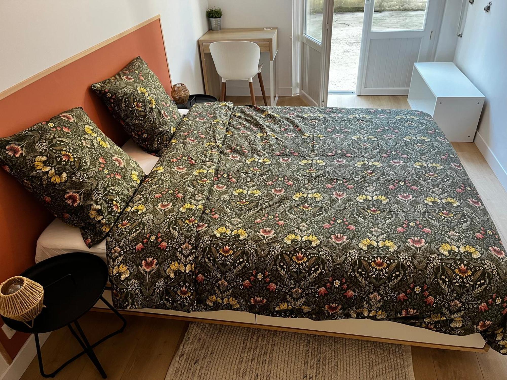 Cosy Saint Jacques Apartment *