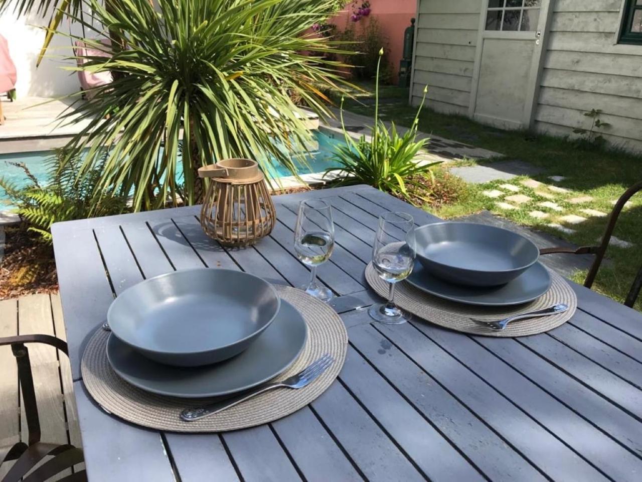 Le Nid Du Heron, Maison Avec Piscine Chauffee Privative Au Coeur De Holiday home Nantes