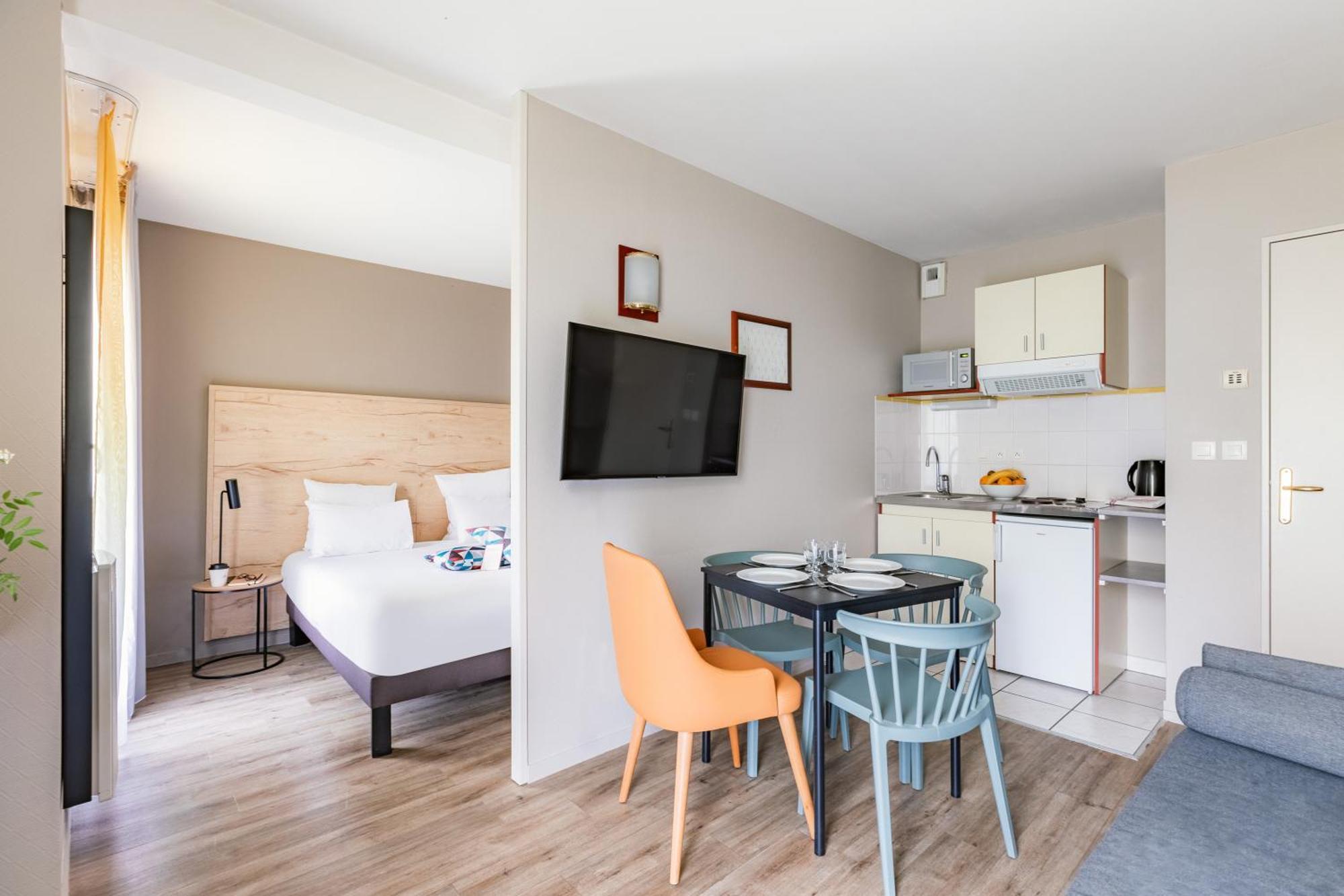 Aparthotel Appart'city Confort Cite Des Congres 3*