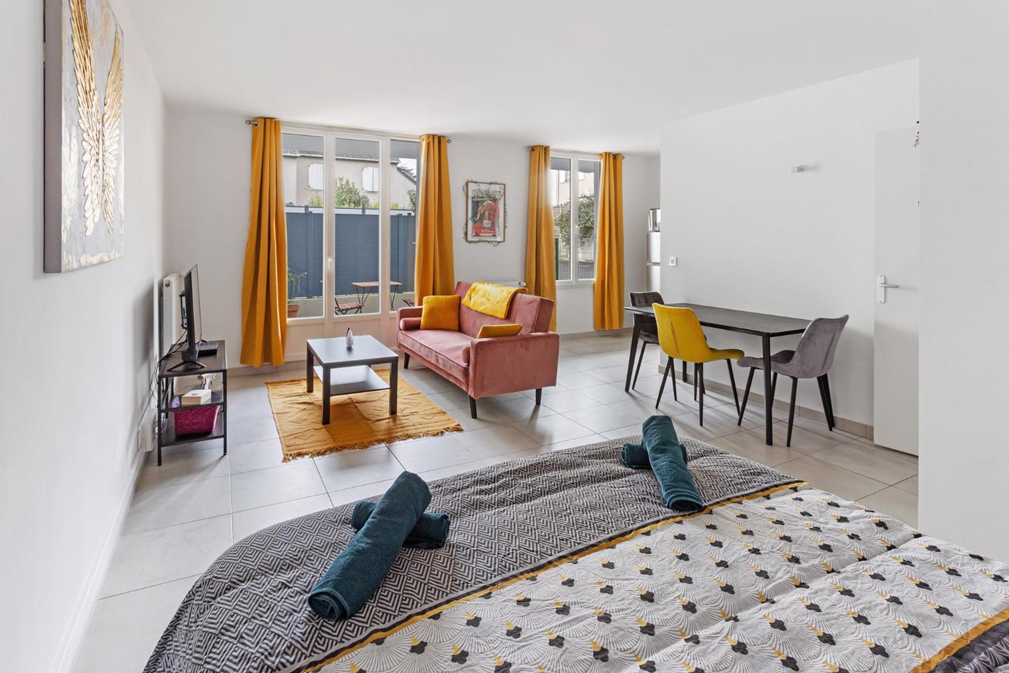 Le Petit Patio - Renove, Paisible Et Proche Centre Nantes
