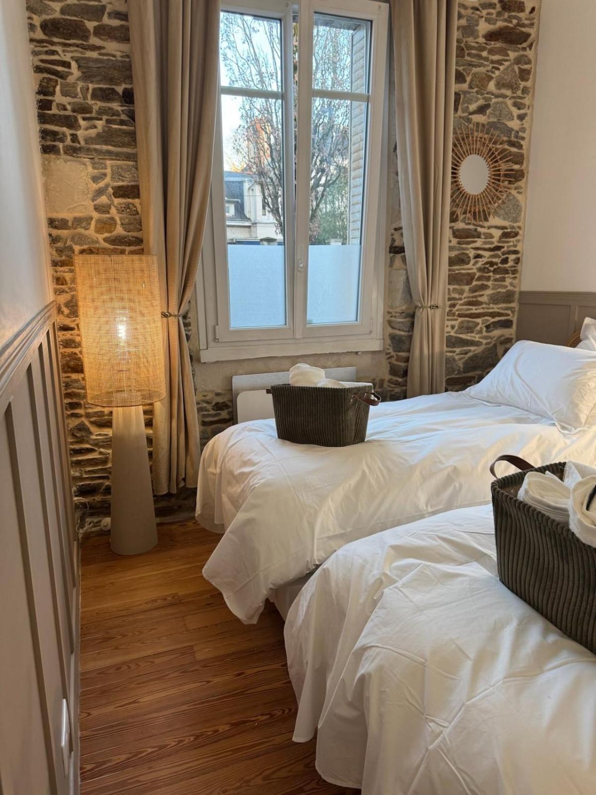 Le Jardin Secret - 2 & Parking Offert Apartment