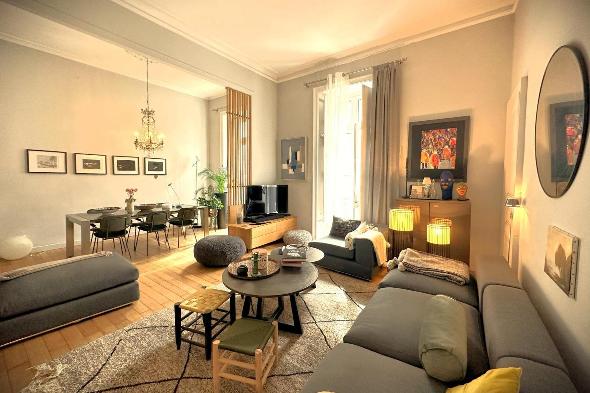 L'illustre-elegant Hypercentre-balcon *
