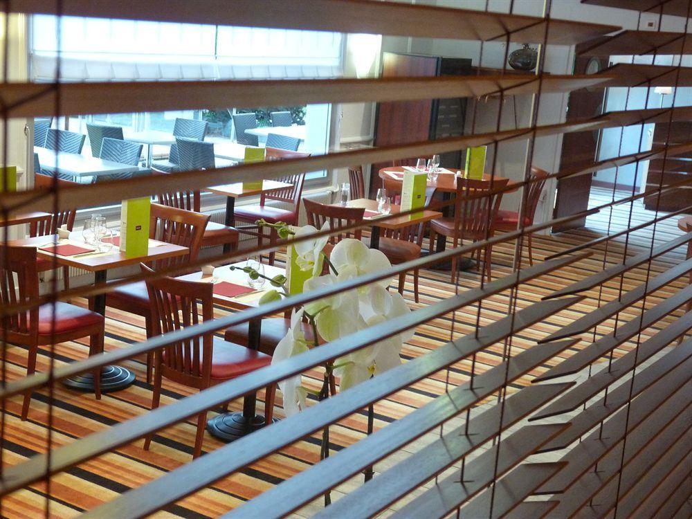 Mercure Ile De 4*