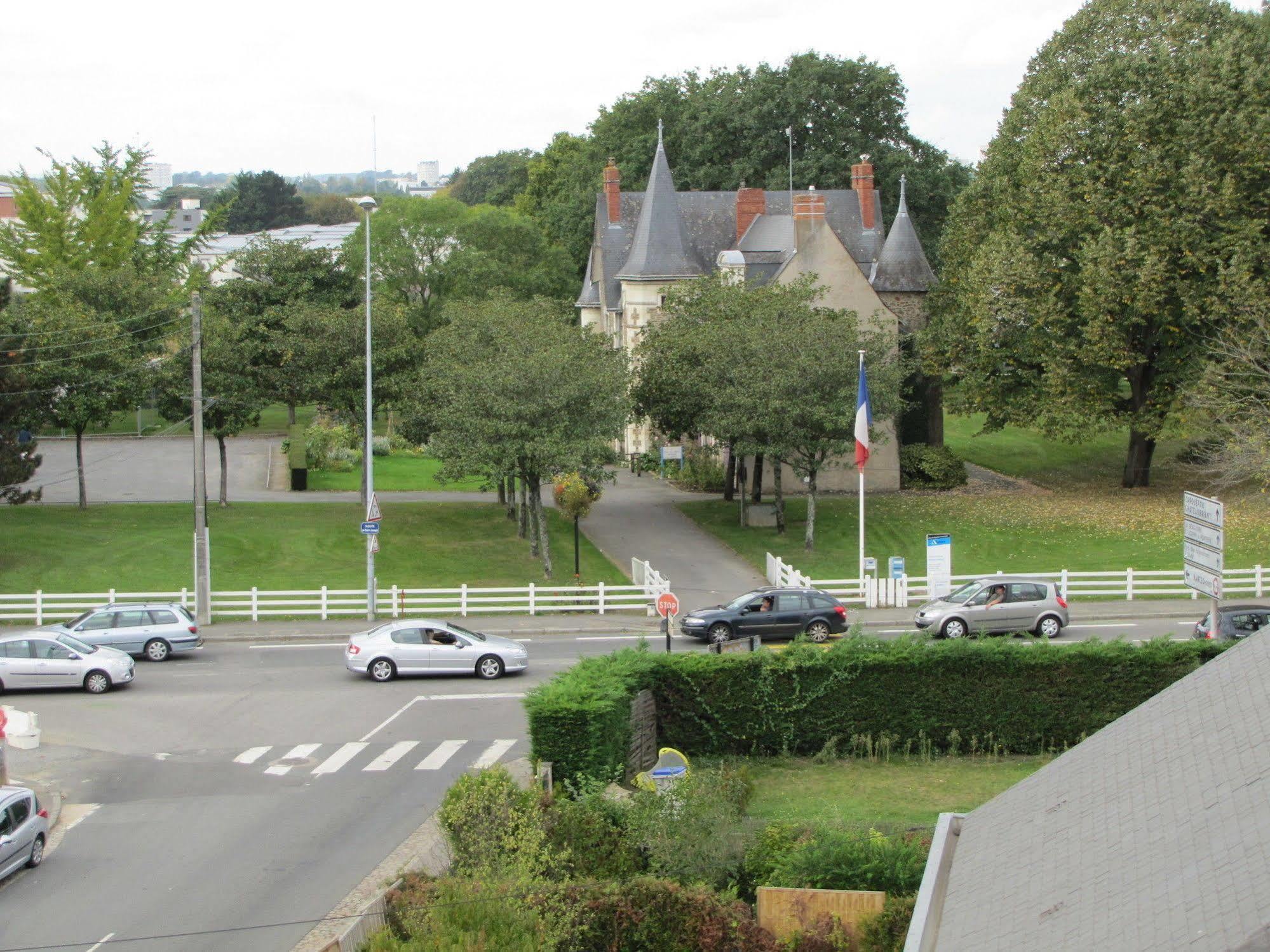 Cerise La Beaujoire 3*