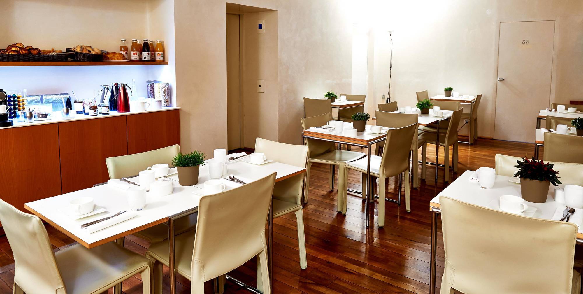 La Perouse Hotel 4*