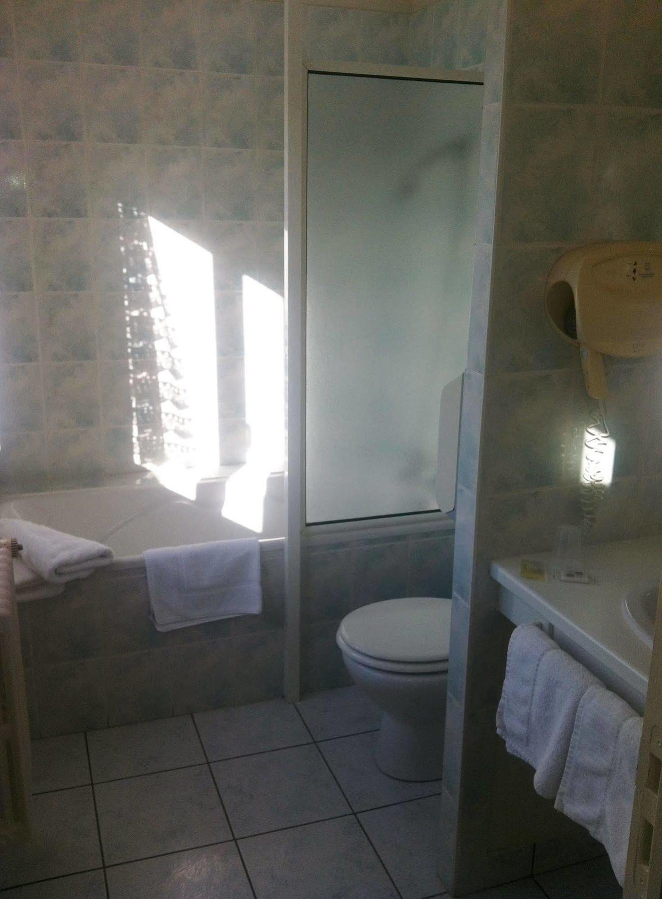 Le Lieu Hotel 2*