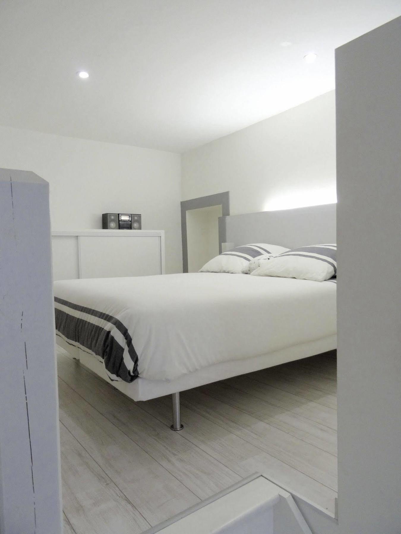 Apartment Unsejouranantes- Loft Cassard