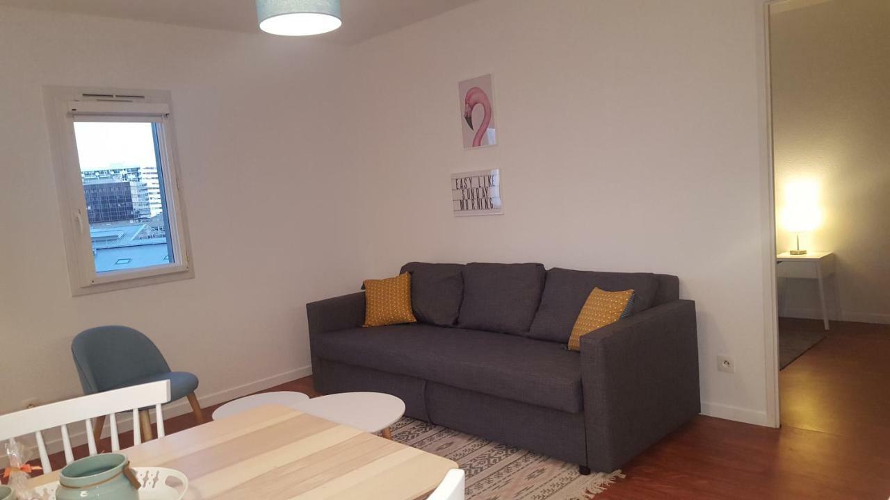 Appartement Sur L'île De - Place De Parking Gratuit Nantes