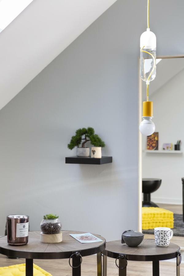 Azulejo By Cocoonr