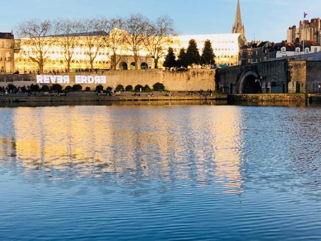 Bateau Centre Ville *