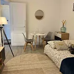 Studio Duquesne 1/2 Pers