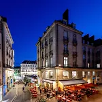 Terrasse Royale Au Coeur De Nantes