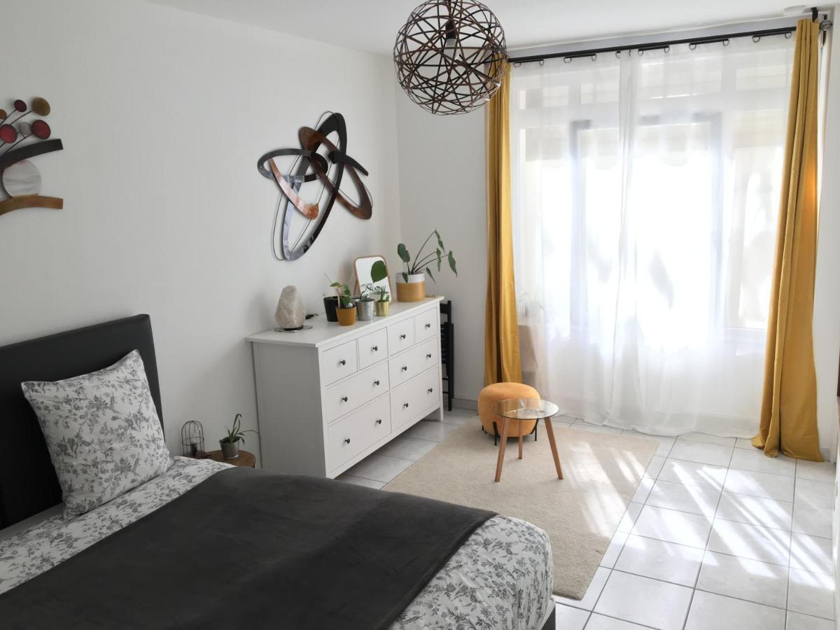 T2 Au Calme - Rond Point De Vannes Appartement *