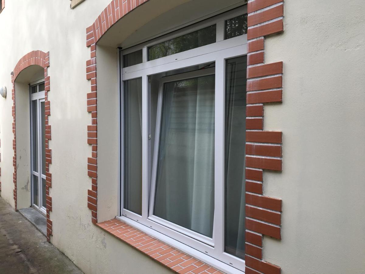 Appartement T2 Au Calme - Rond Point De Vannes