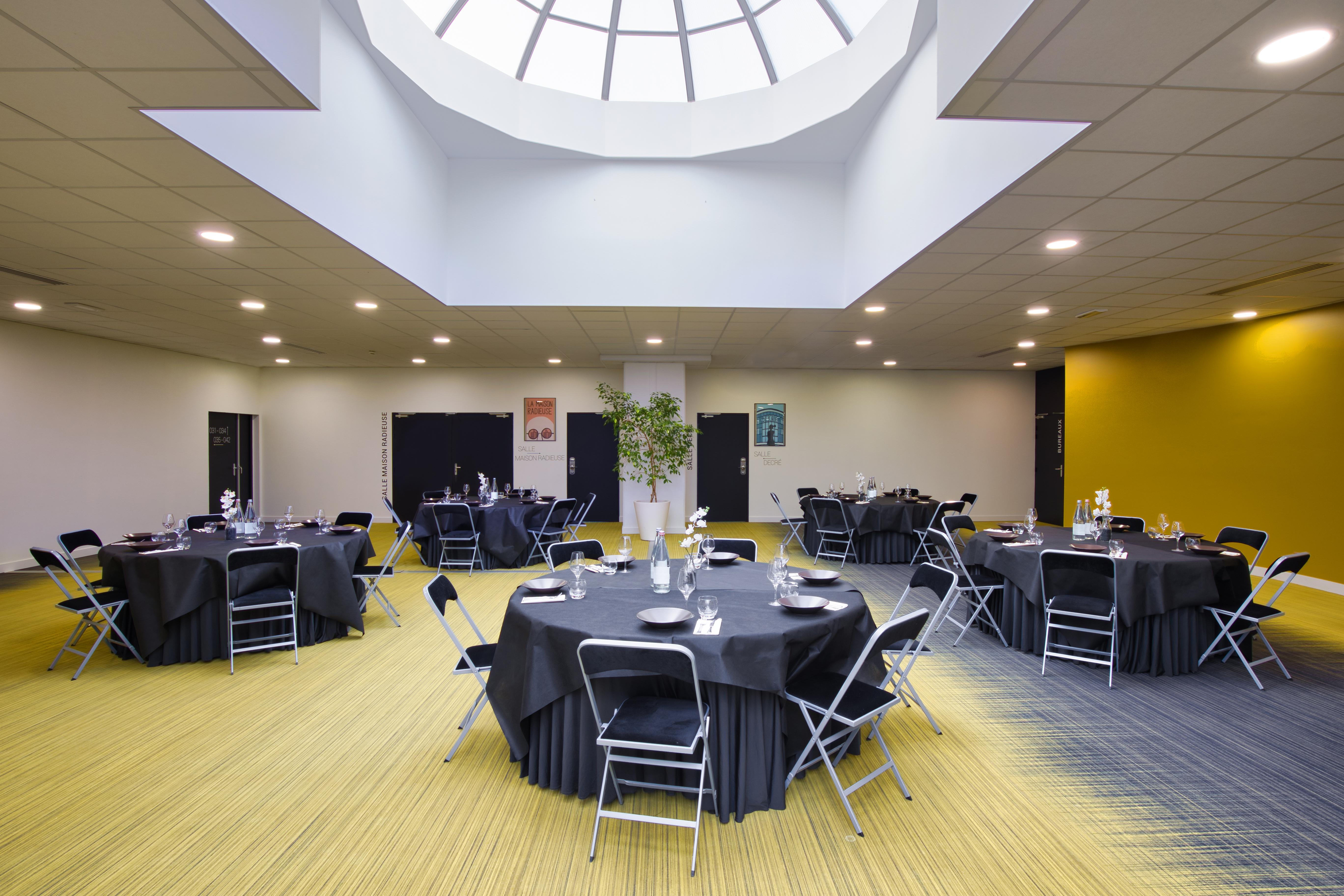 Sure By Western Beaujoire 3* Nantes
