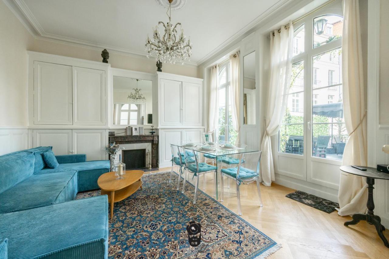 Terrasse Royale Au Coeur De * Nantes