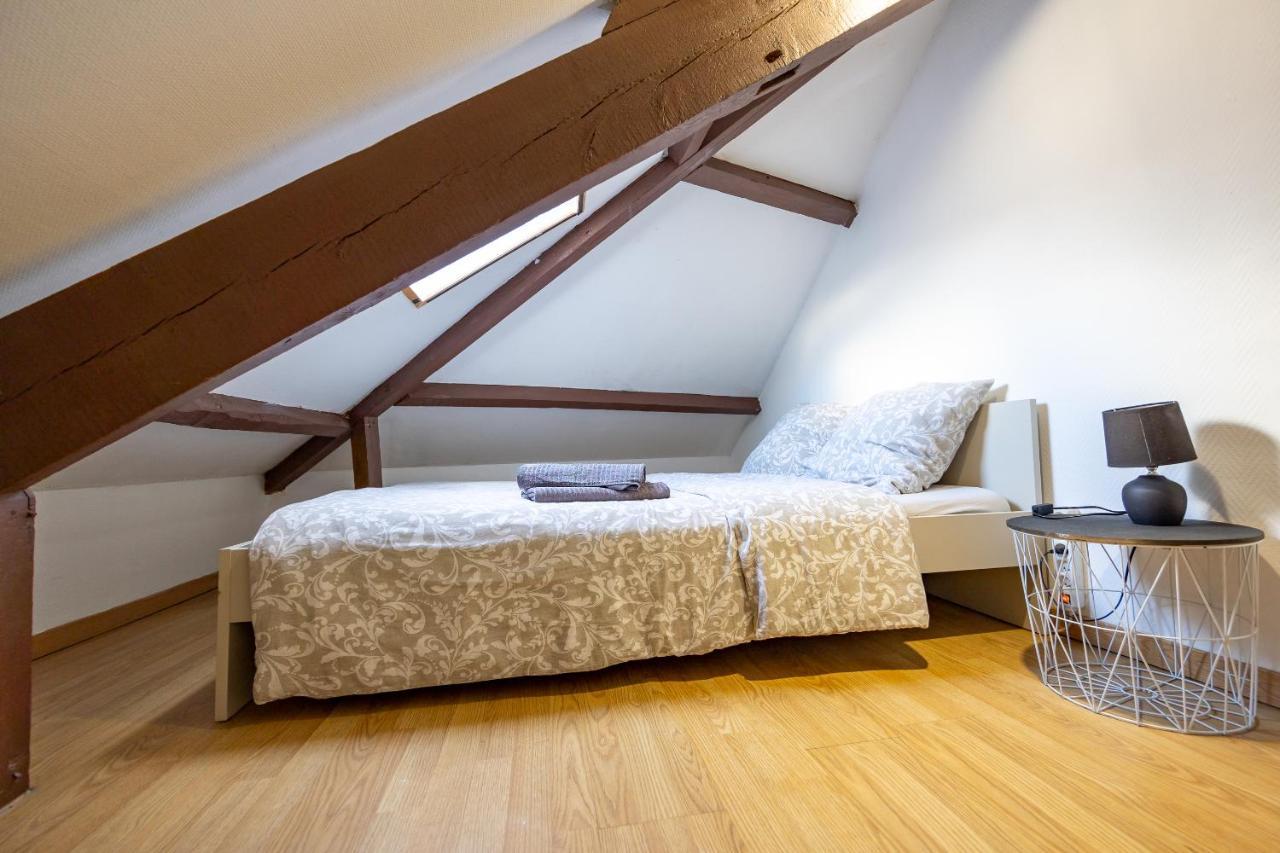 Le Petit Duplex Du Paul B Apartment *