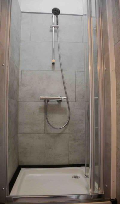 Duquesne 1/2 Pers Appartement *