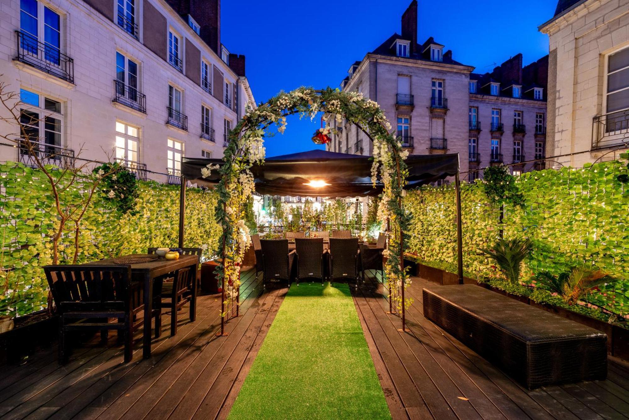 Terrasse Royale Au Coeur De * Nantes