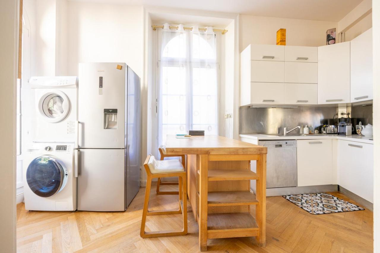 Apartment Terrasse Royale Au Coeur De Nantes
