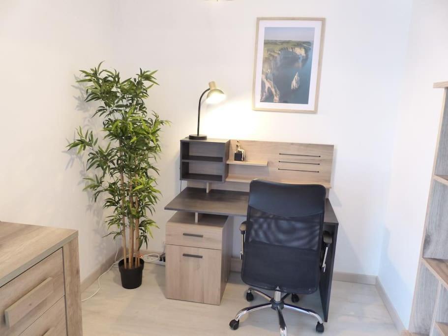 Apartment Vulcain 2, 18eme, Le Toit De Vulcain, Superbe Vue Nantes