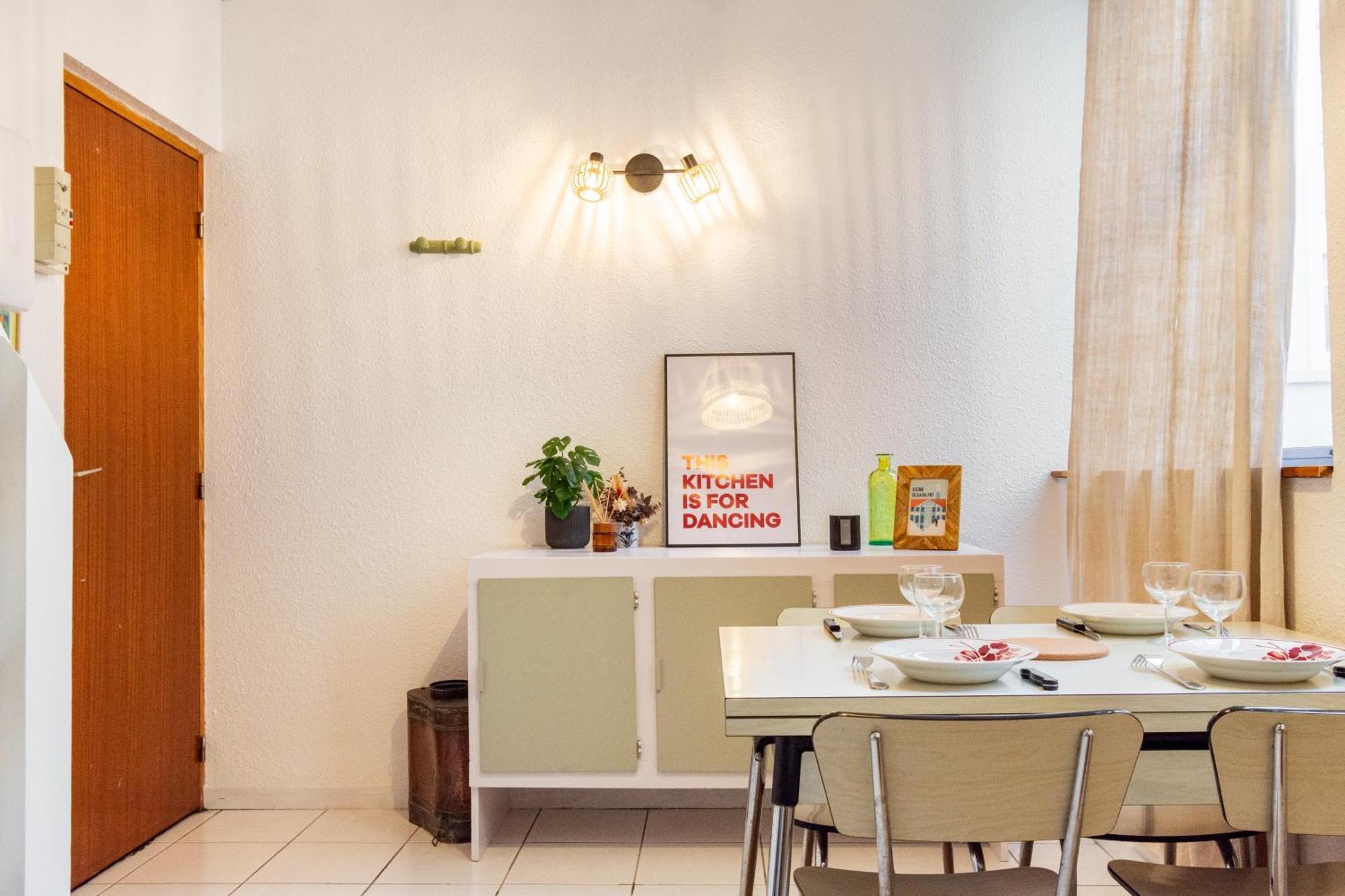 Appartement Duplex Industriel Sur L'ile De *