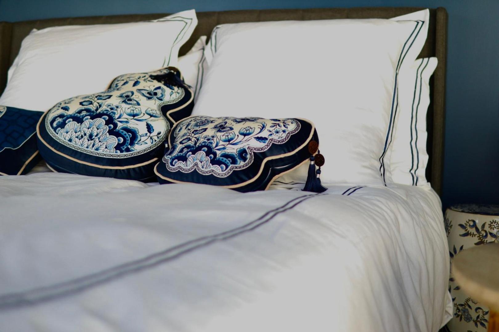 Jacuzzi Privatif Li Li Et Rose Bed & Breakfast *