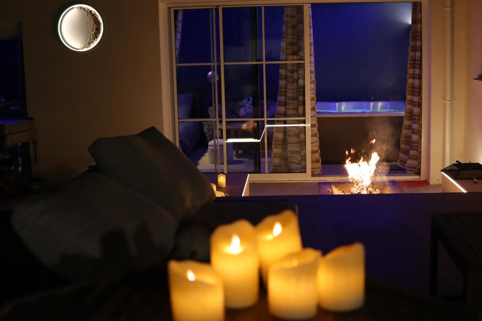 Jacuzzi Privatif Li Li Et Rose Bed & Breakfast Nantes