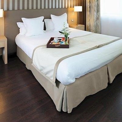 Appart hôtel Residhome Berges De La Loire 4*